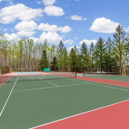 Hot Tub, Large Deck, Grill, Wifi, Resort Amenities Berkeley Springs Exterior photo