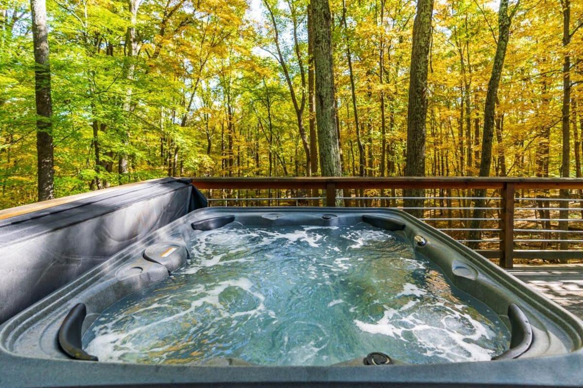 Hot Tub, Large Deck, Grill, Wifi, Resort Amenities Berkeley Springs Exterior photo