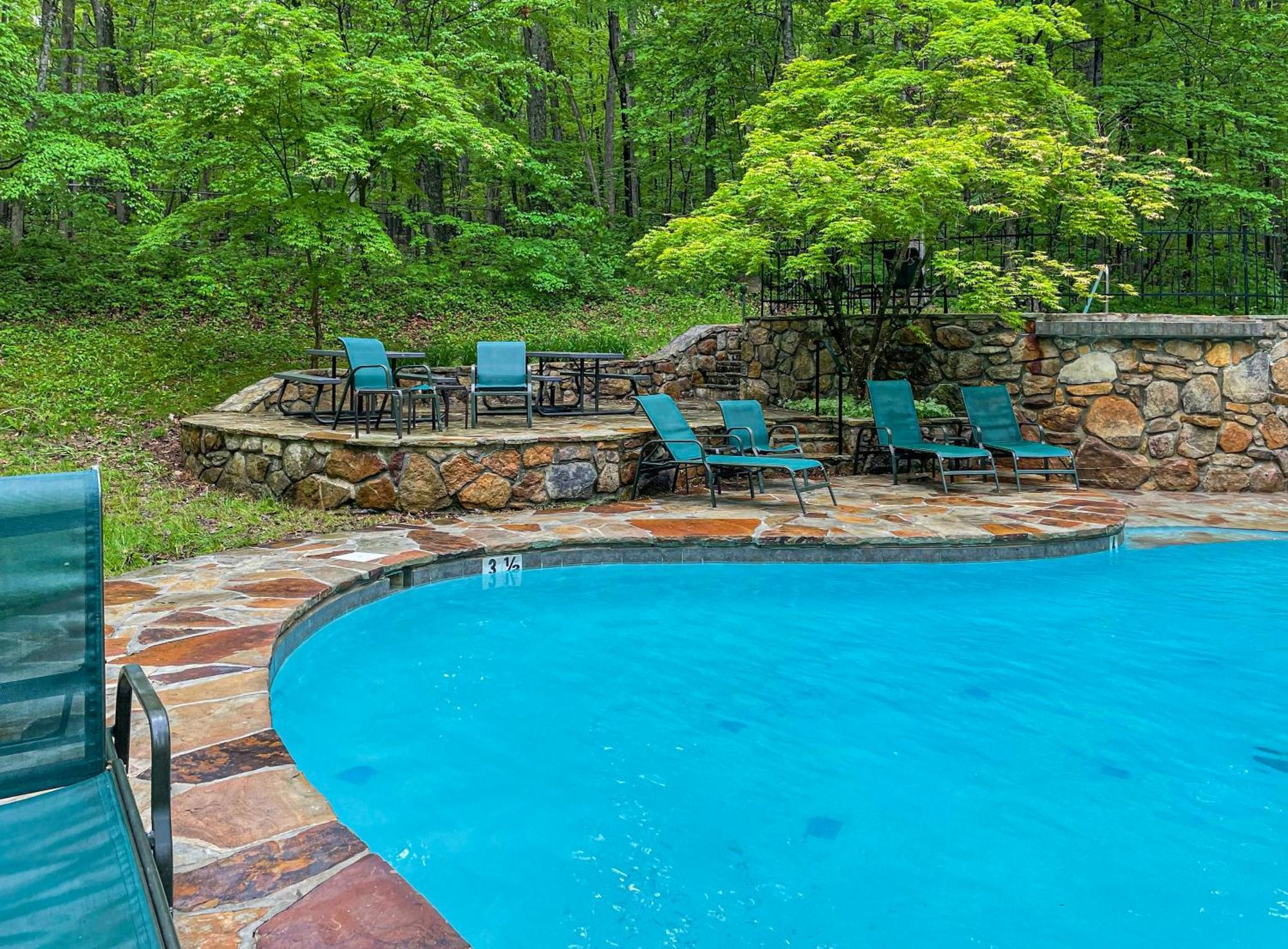 Hot Tub, Large Deck, Grill, Wifi, Resort Amenities Berkeley Springs Exterior photo