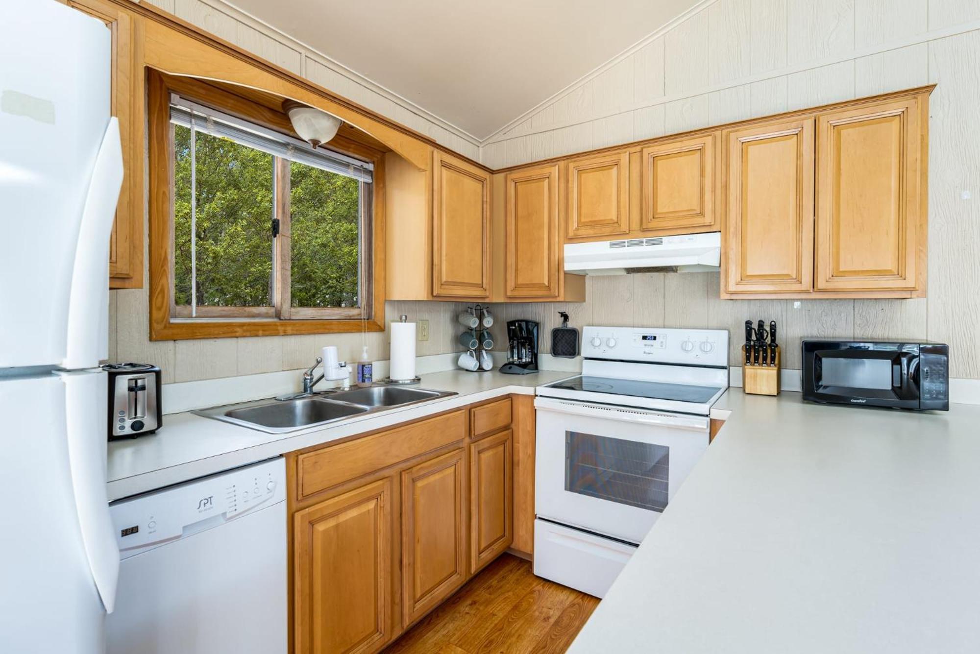 Hot Tub, Large Deck, Grill, Wifi, Resort Amenities Berkeley Springs Exterior photo